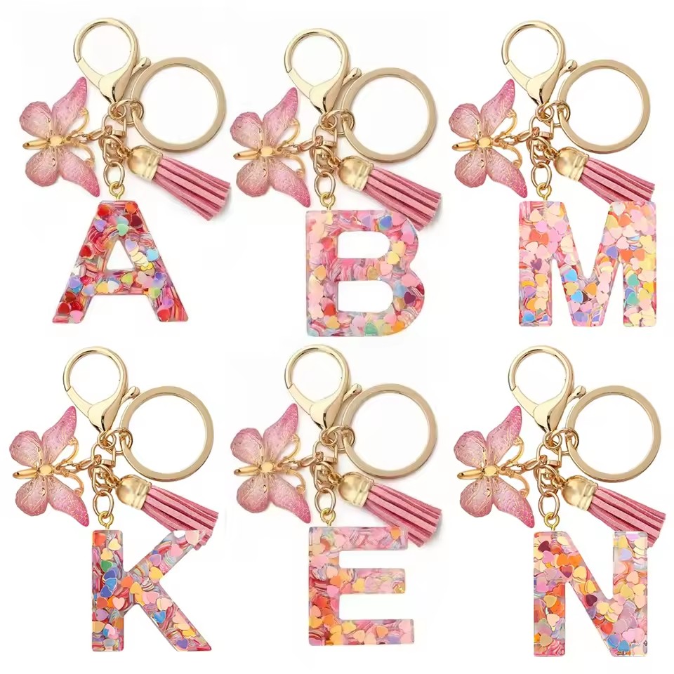 Photography Font - ファッション A-Z 文字アクリルキーホルダー女性のためのピンク蝶タッセルアルファベット車のキーリングバッグチャームアクセサリーギフトジュエリー