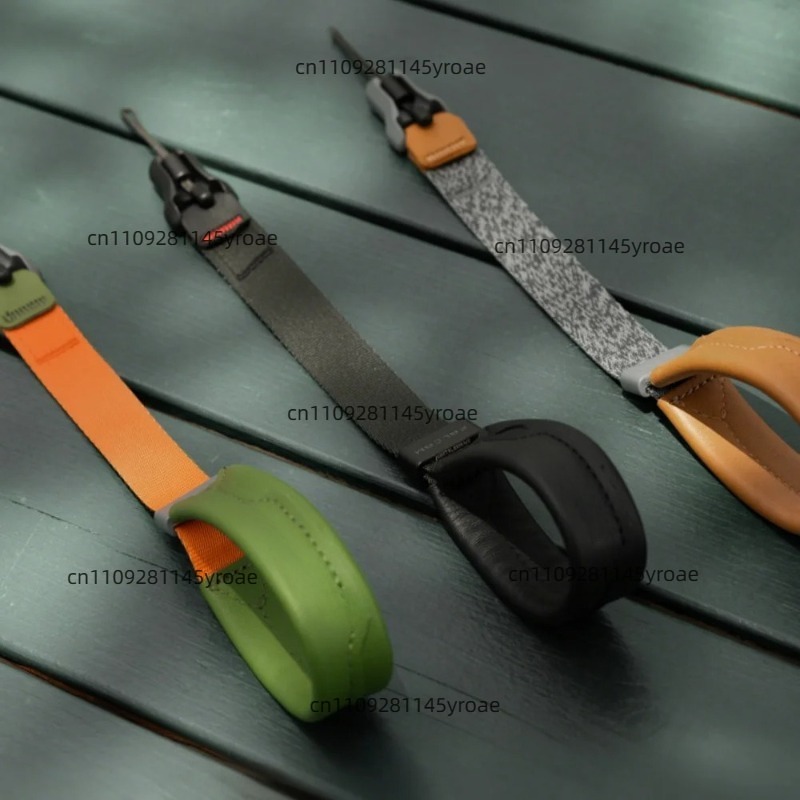 マグネティッククイックリリースカメラリストストラップ（ブレス - Camera Wrist Strap のレビューと価格