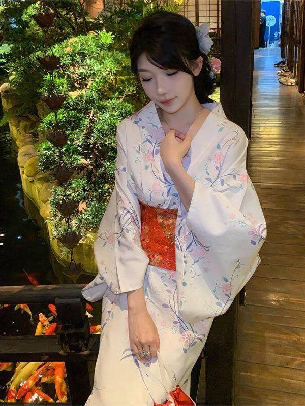 伝統的な日本の着物風バスローブ改良デザイン写真撮影用コスチュ - Photography Year のレビューと価格